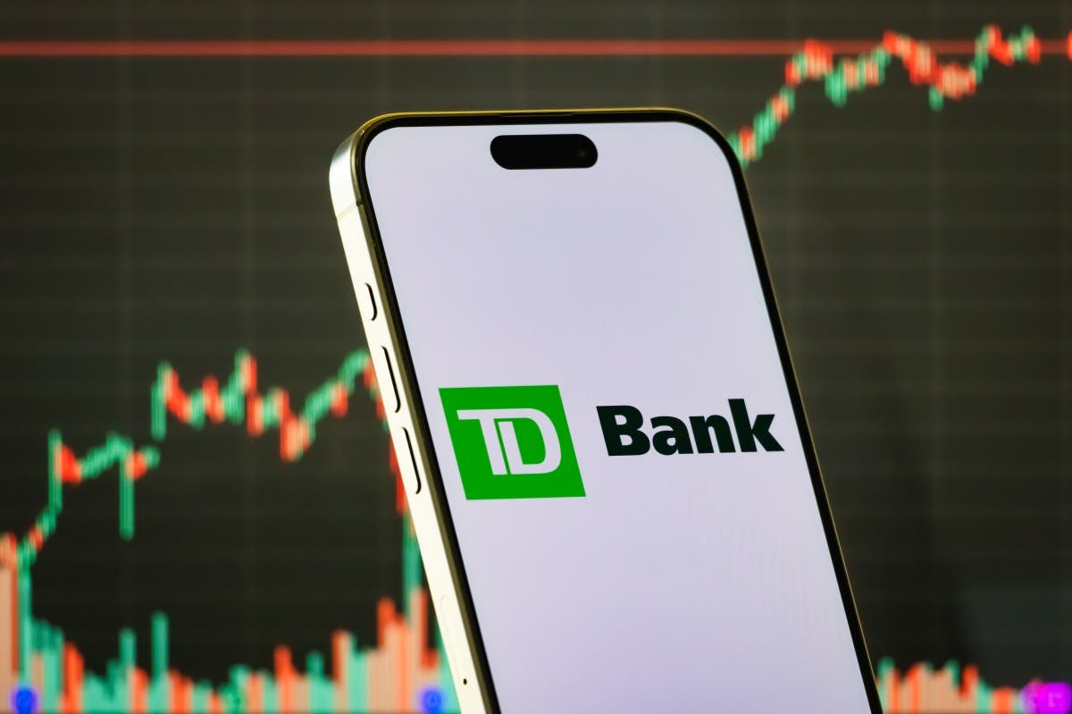 Married Couples Are Ditching Shared Bank Accounts
