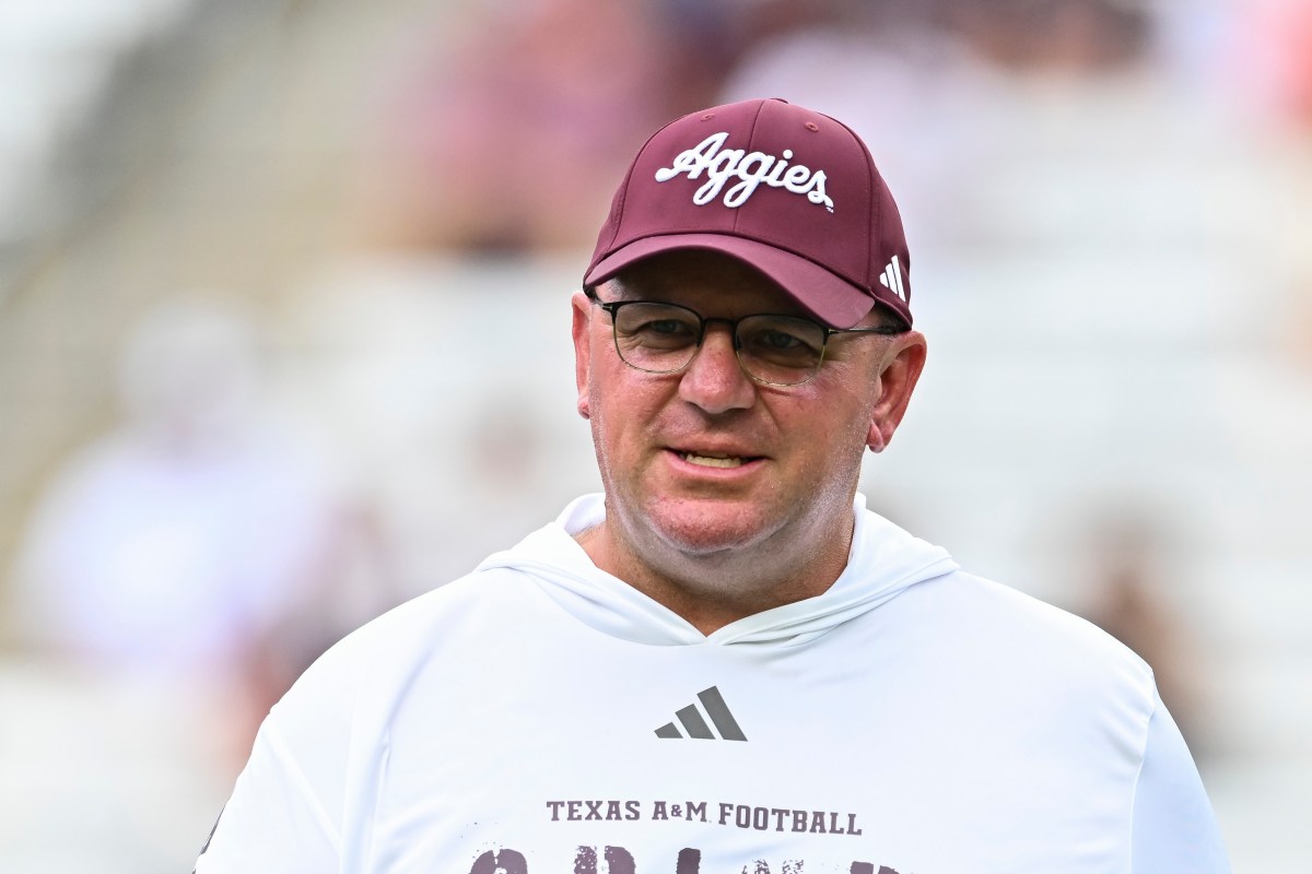 Mike Elko Could Decide on Coaching Future at Texas A&amp;M Soon