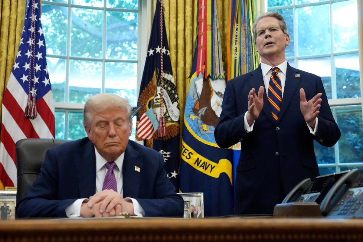 More Americans Think Economy Is Getting Worse, New Poll Shows