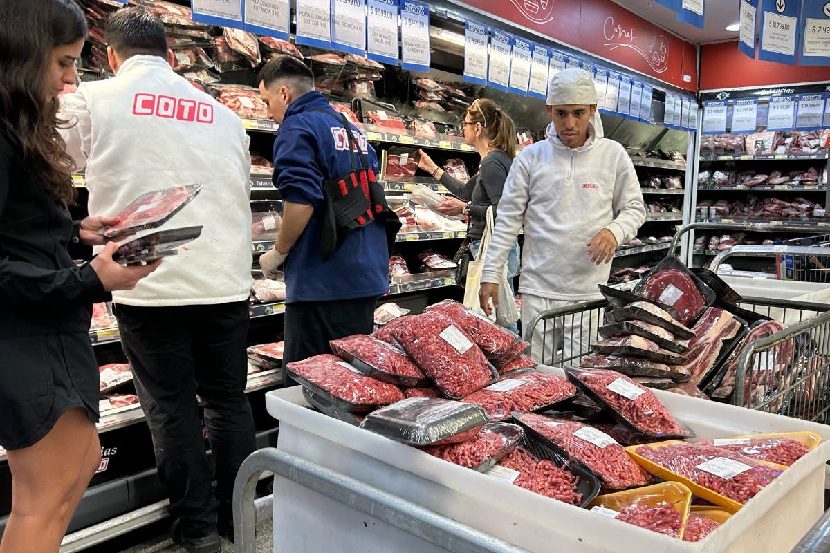 Administração Trump alerta que carne bovina argentina pode estar doente, mas EUA ainda podem importar Administração Trump alerta que carne bovina argentina pode estar doente, mas EUA ainda podem importar