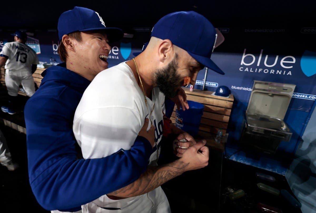 Dodgers Remove Injured $72 Million Pitcher From NLDS Roster