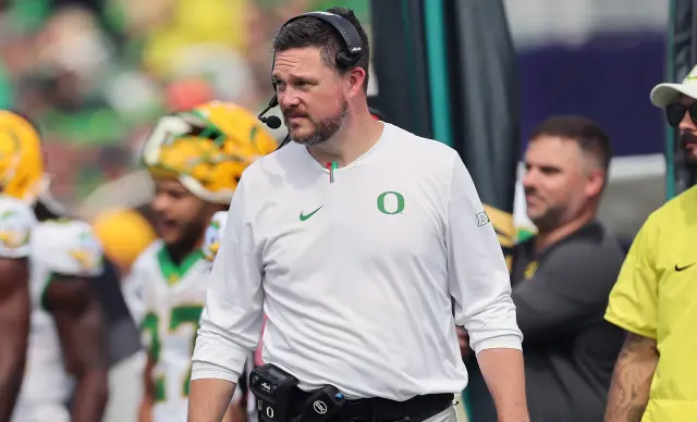 Oregon head Coach Dan Lanning
