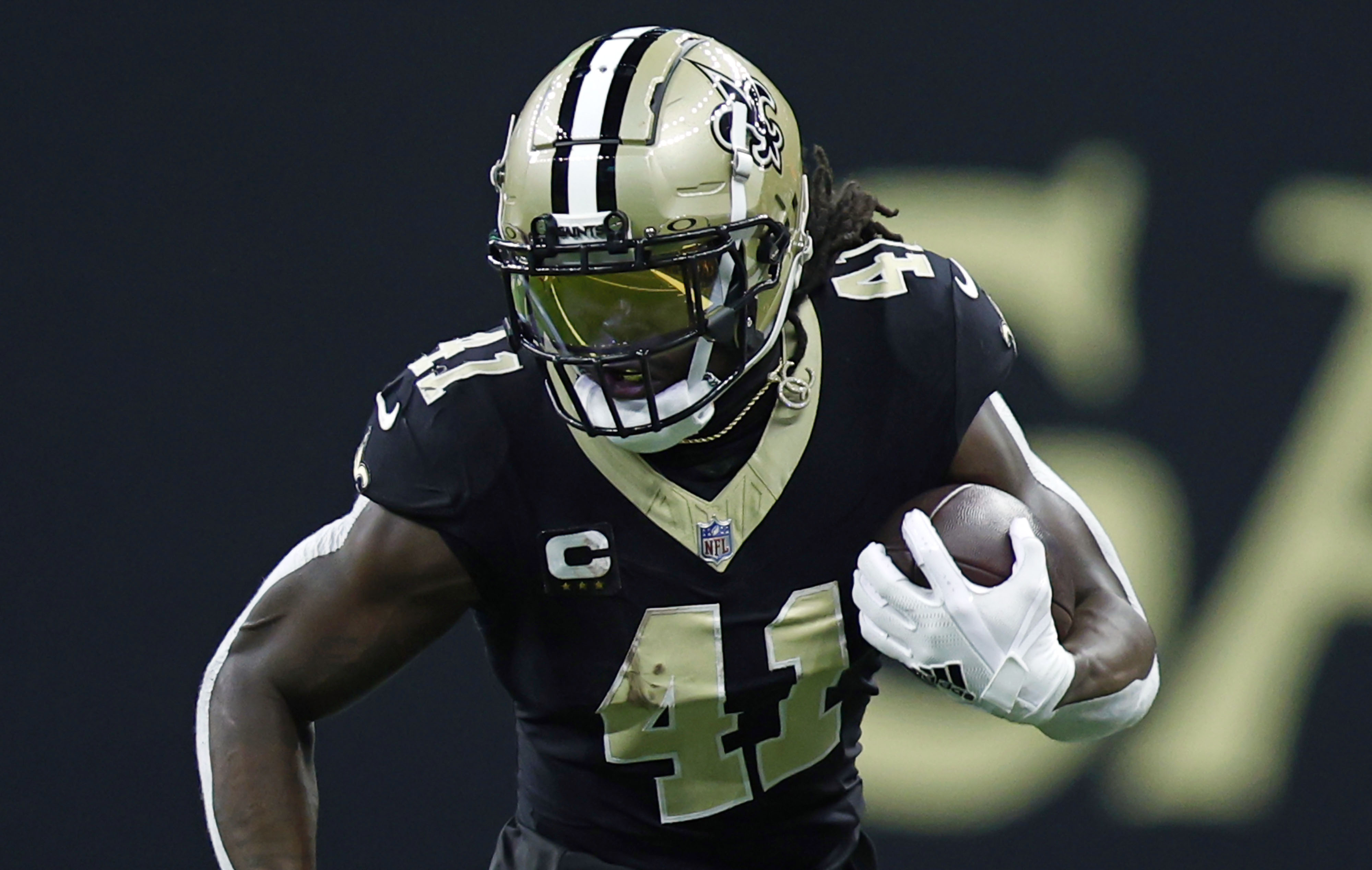 Saints Raise Questions About RB Alvin Kamara's Future: Report