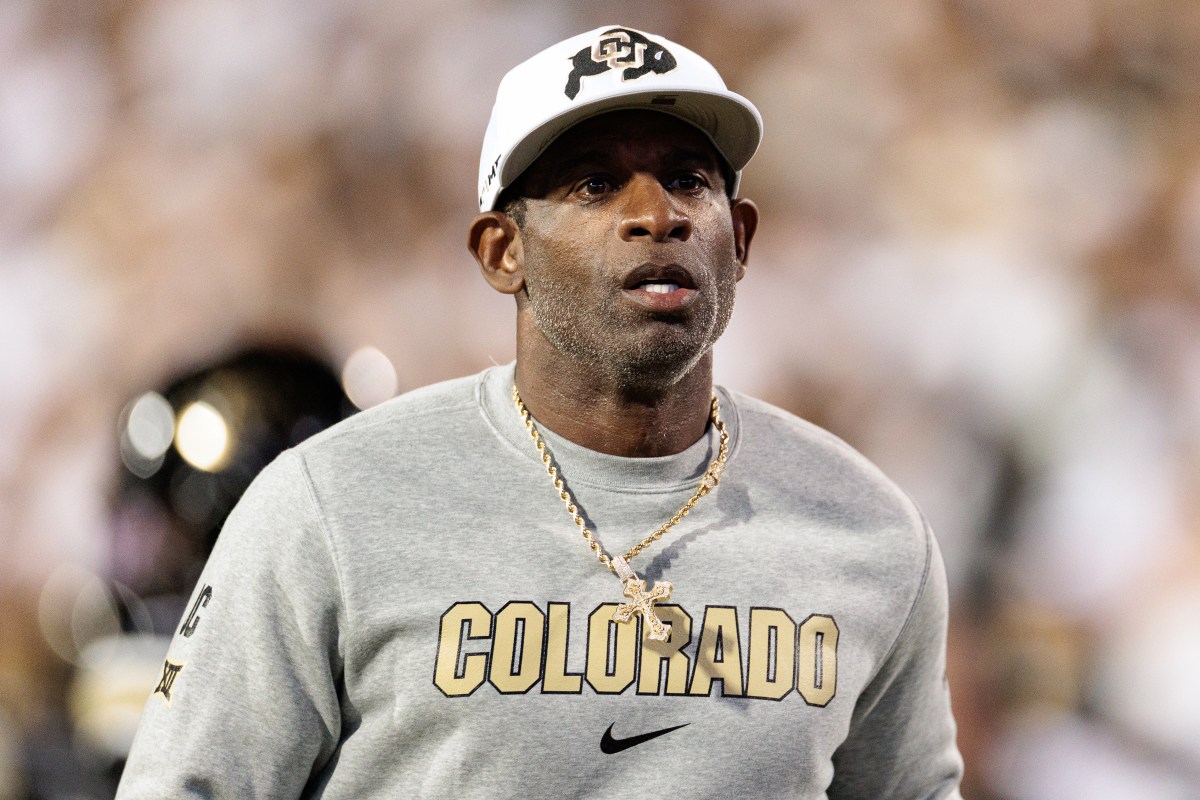 Deion Sanders Fires Serious Warning to Colorado Buffaloes