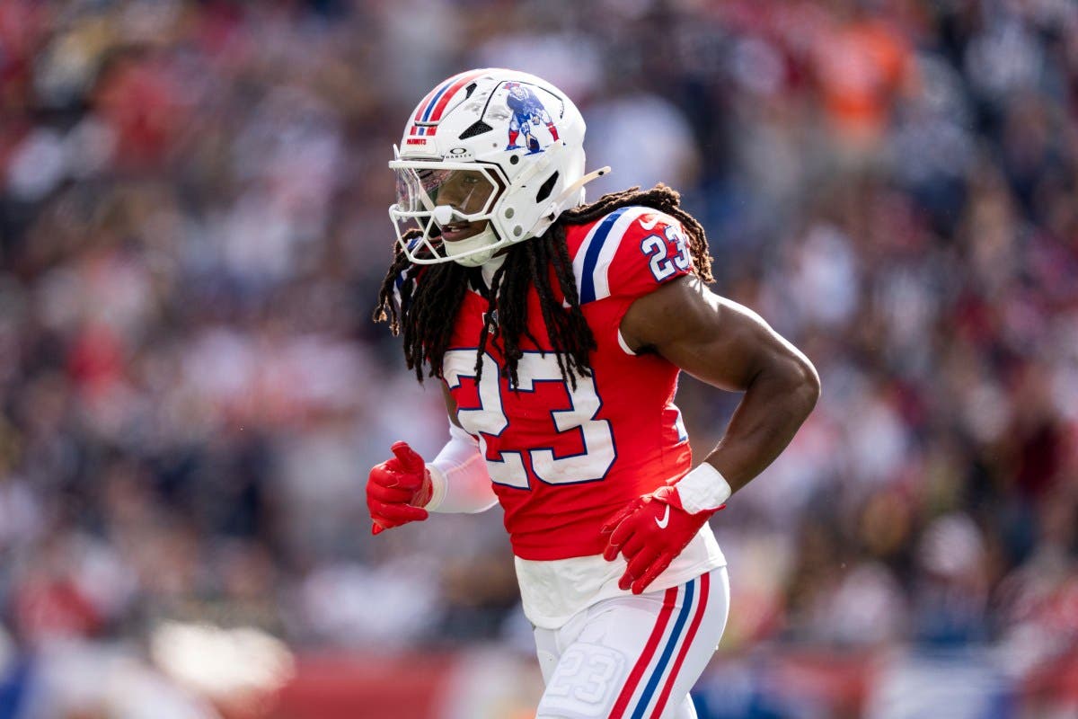 Los Steelers completan el intercambio por el profundo de los Patriots, Kyle Dugger Los Steelers completan el intercambio por el profundo de los Patriots, Kyle Dugger