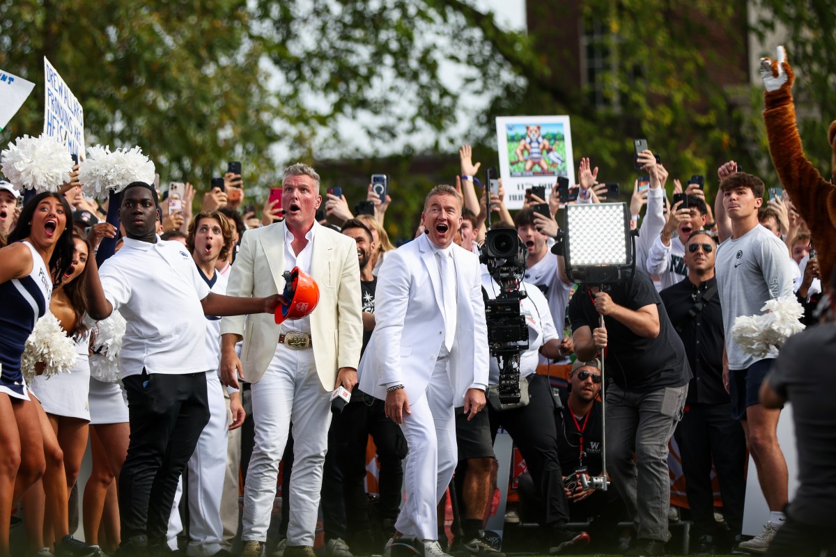 ESPN's 'College GameDay' Announces Celebrity Guest Picker for Week 9