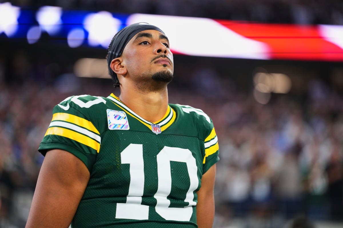 El polémico golpe al mariscal de campo del jugador de los Packers está recibiendo muchas críticas por parte de la NFL El polémico golpe al mariscal de campo del jugador de los Packers está recibiendo muchas críticas por parte de la NFL