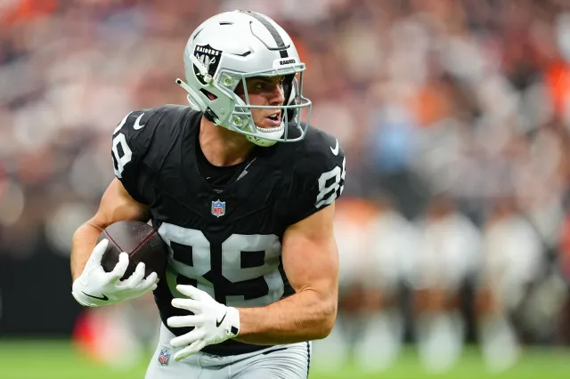Las Vegas Raiders TE Brock Bowers' status for Week 5 is in serious question