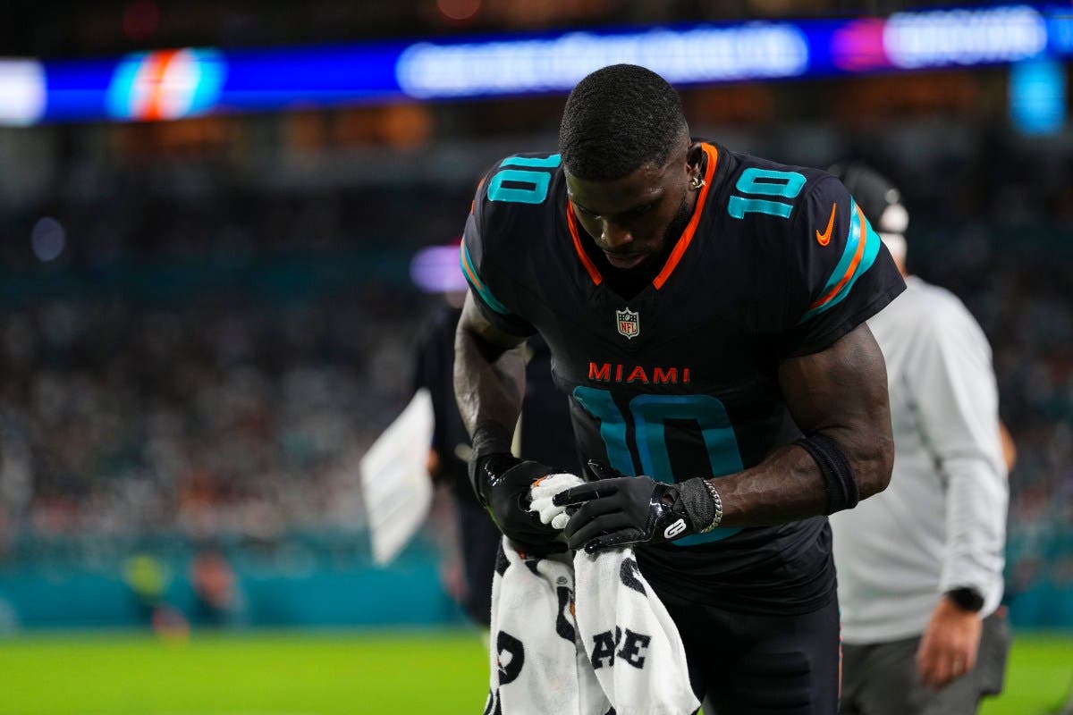 Dolphins’ Tyreek Hill Addresses NFL Future Amid Retirement Speculation