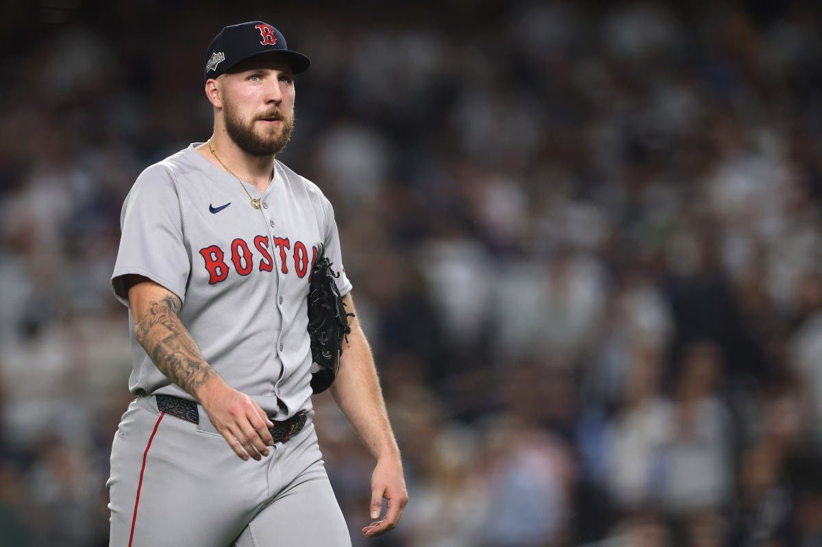 Garrett Crochet Stunned by 'Slap in the Face' Ending to Red Sox Season