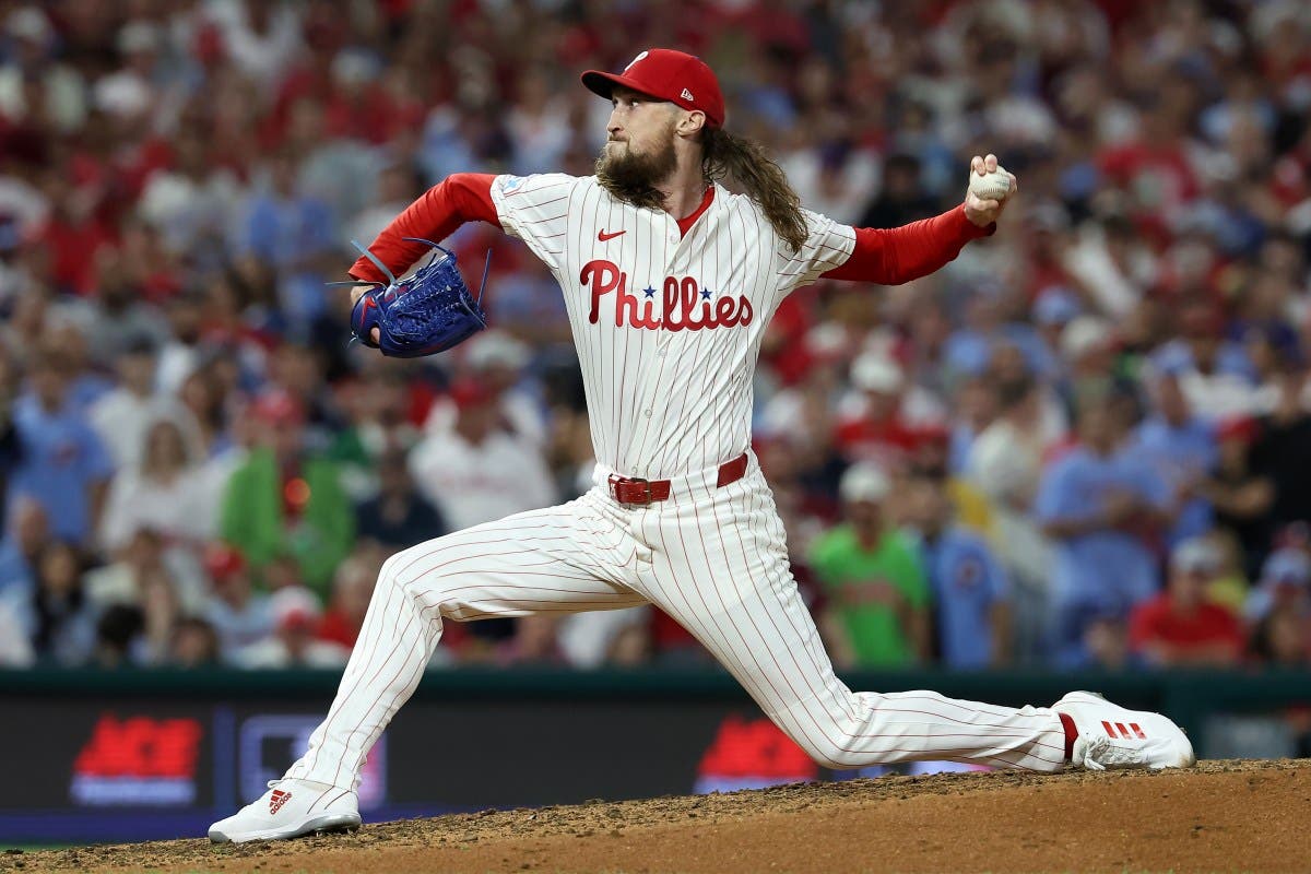Phillies Reliever Rips Into Ben Verlander Over Pitch Tipping Accusation