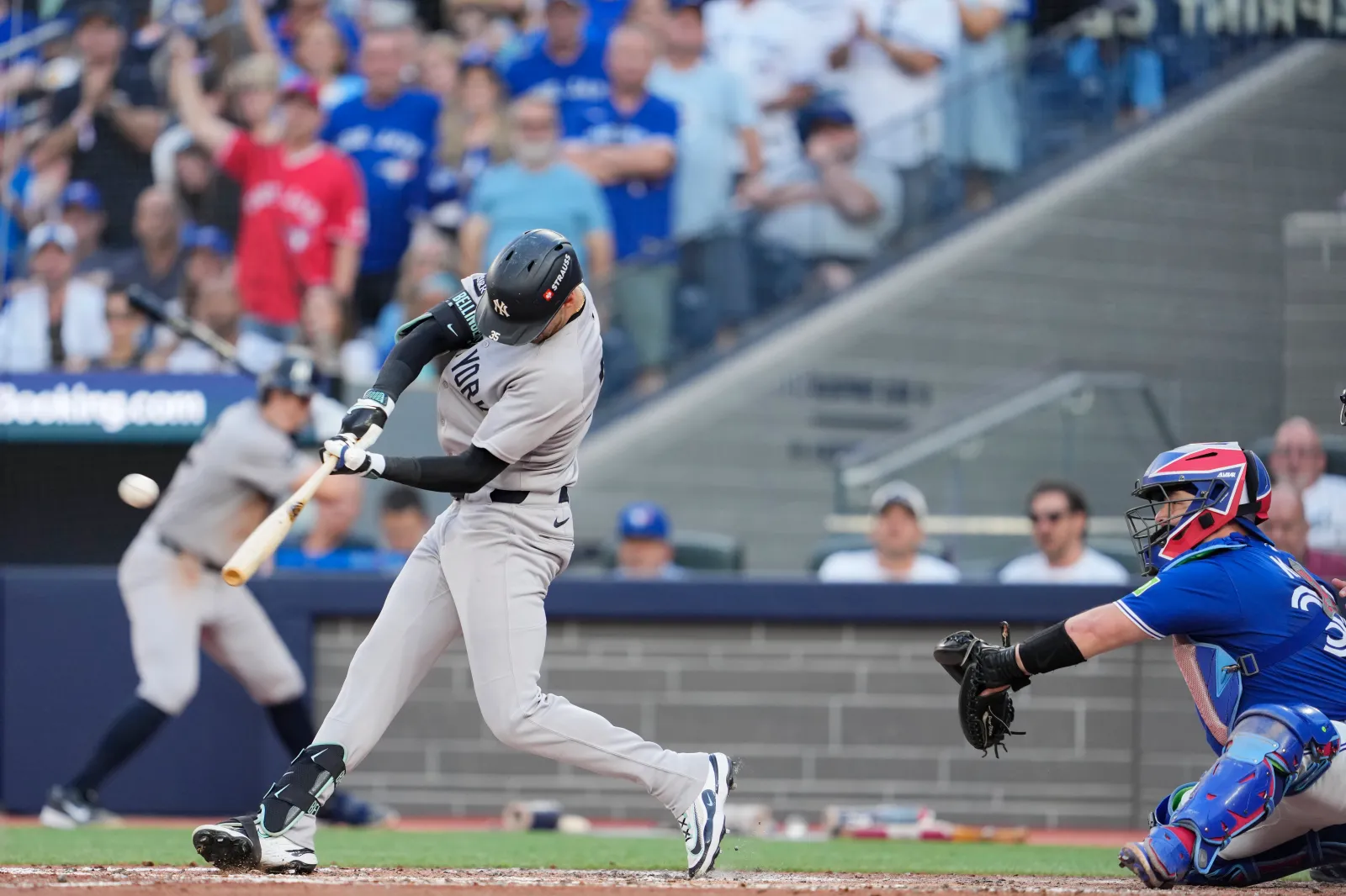 Cubs Should Consider Cody Bellinger Reunion in Offseason