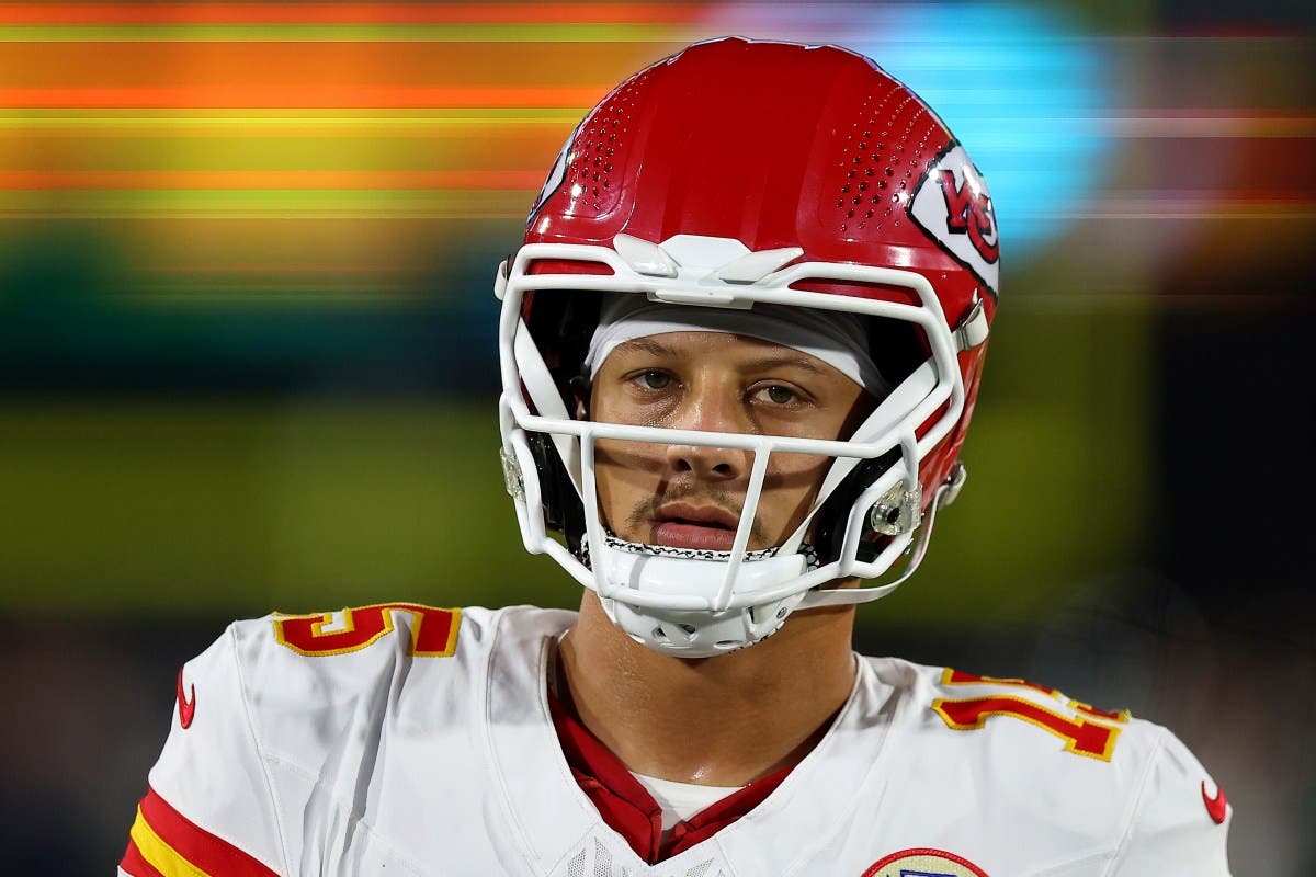 Chiefs' Patrick Mahomes Primed to Make NFL History Against Lions