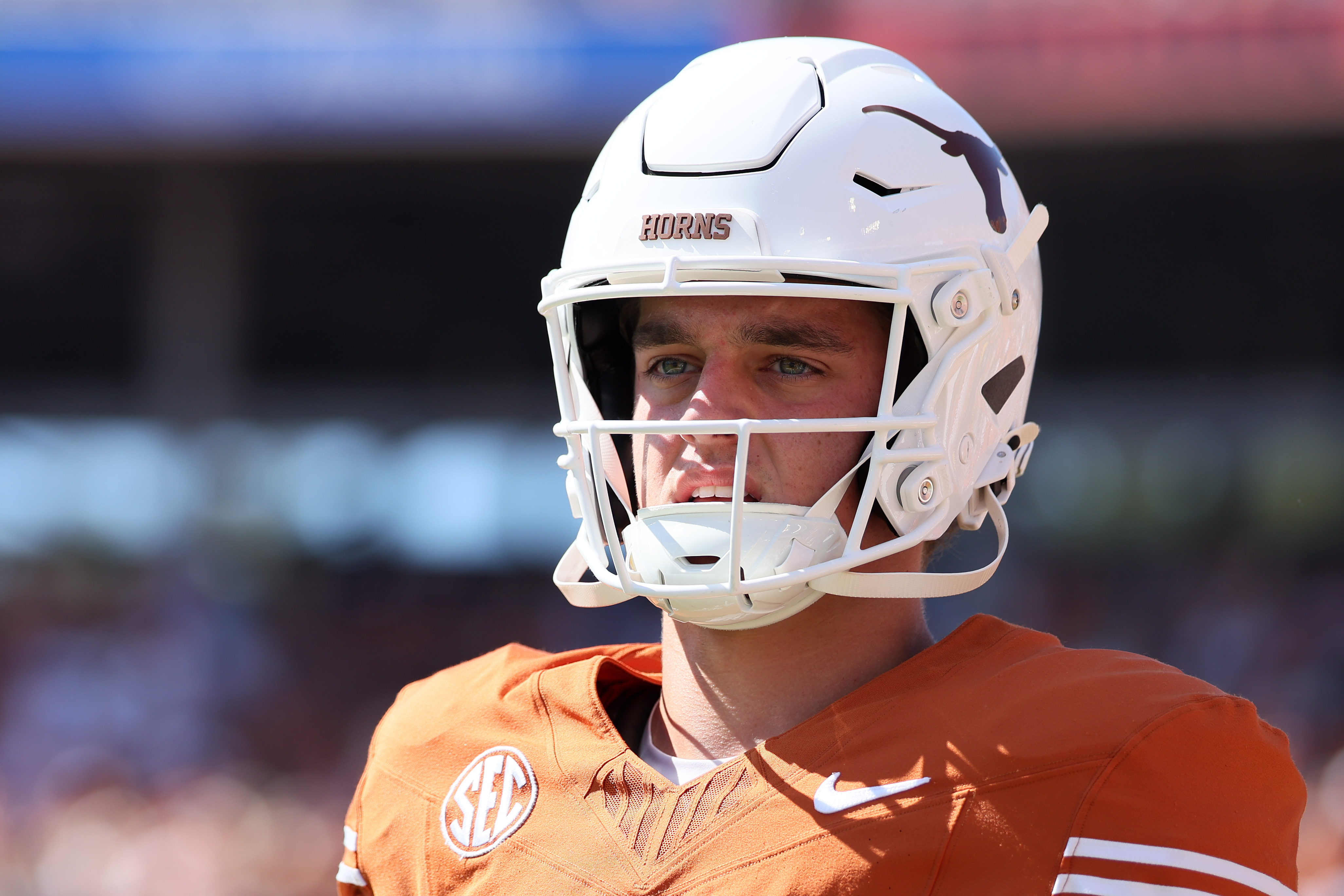 Texas’ Latest Transfer Portal Addition Is Big News for QB Arch Manning