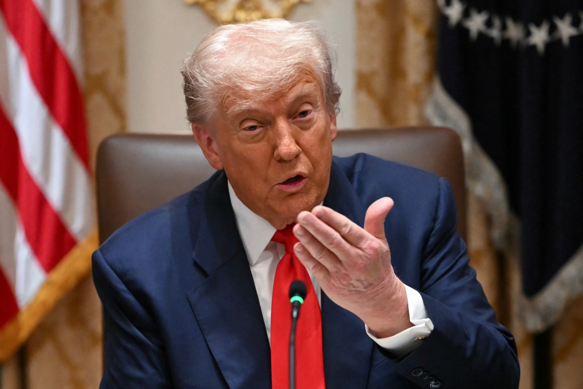Trump Warns US Aid to Argentina Depends on Milei Staying in Power