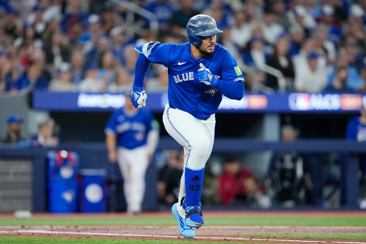 Report: Blue Jays to Make Injury Related ALCS Roster Move