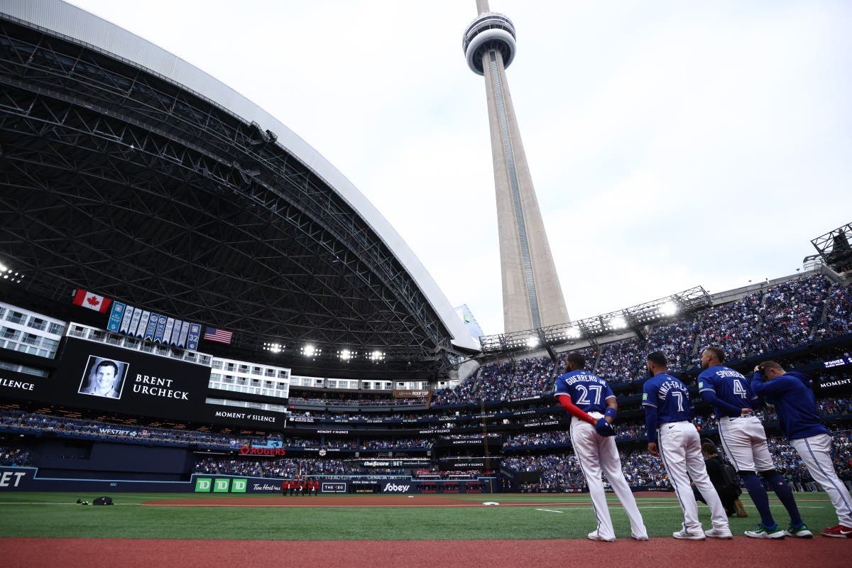 Sports Daily: Living the Postseason Grind