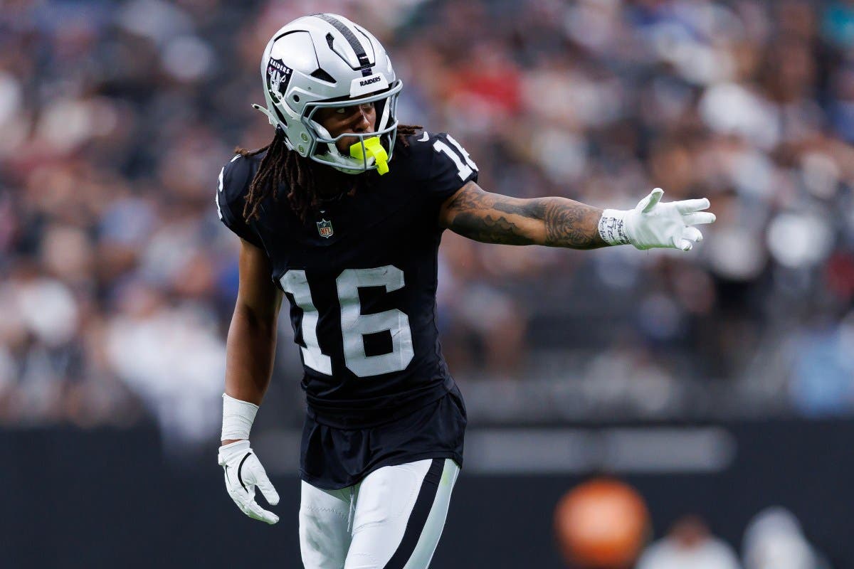Raiders WR Jakobi Meyers Doubles Down on Trade Request Ahead NFL Deadline
