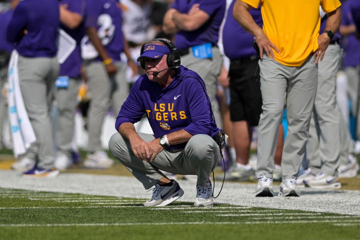 LSU Faces Crucial Texas A&M Clash Amid Brian Kelly Job Uncertainty