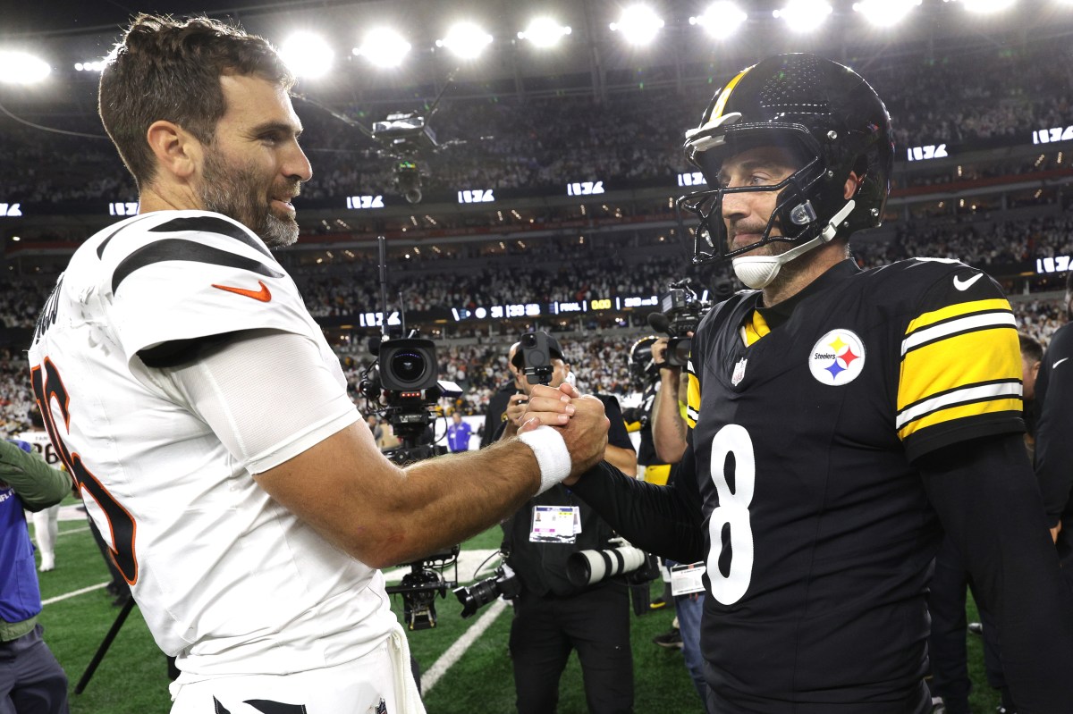 Aaron Rodgers and Joe Flacco's Postgame Moment Catches Attention