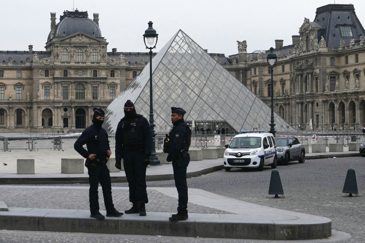 Louvre Heist Encapsulates a Western Culture That Will Not Defend Itself | Opinion