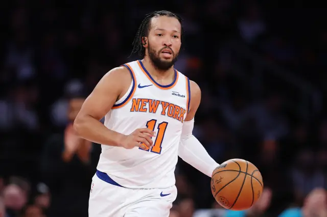 Jalen Brunson #11 of the New York Knicks
