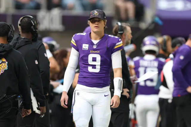 J.J. McCarthy #9 of the Minnesota Vikings