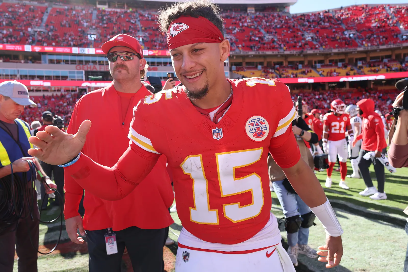 Chiefs Rookie Playmaker Receives Strong Endorsement From Patrick Mahomes -  Newsweek