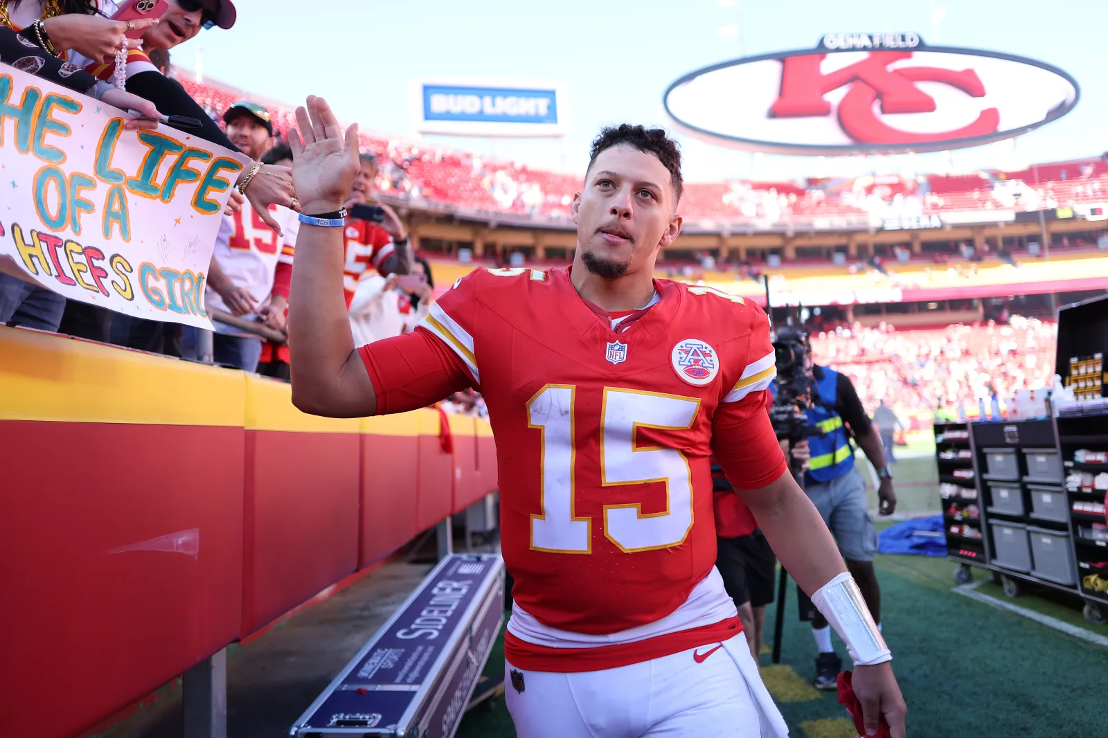 SB LVII KC Chiefs Patrick Mahomes Qb 4- ⭐ -star Rouge Capitaine Or C