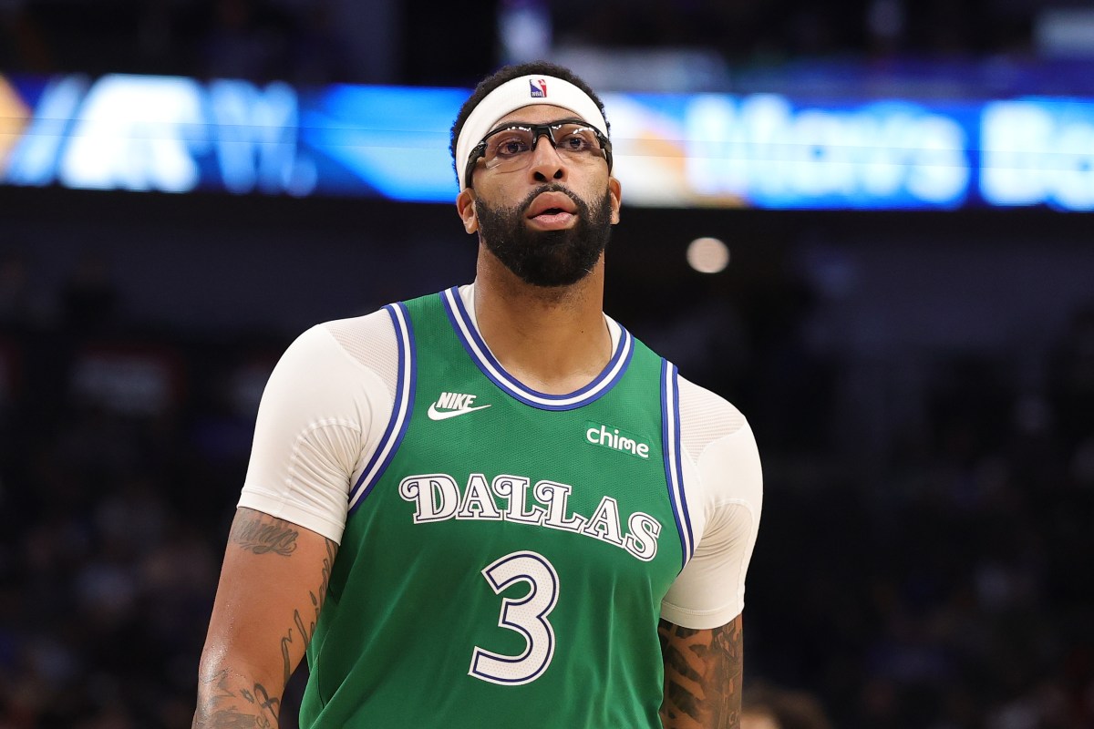 Mavericks Announce Anthony Davis News Before Pistons Game