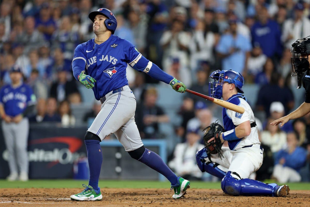 Blue Jays' George Springer Injured, Out of World Series Game 4 vs Dodgers