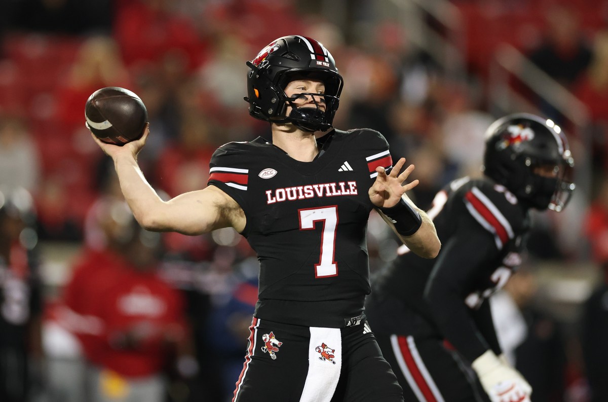 How to Watch Louisville vs Virginia Tech: Live Stream NCAA Football, TV Channel