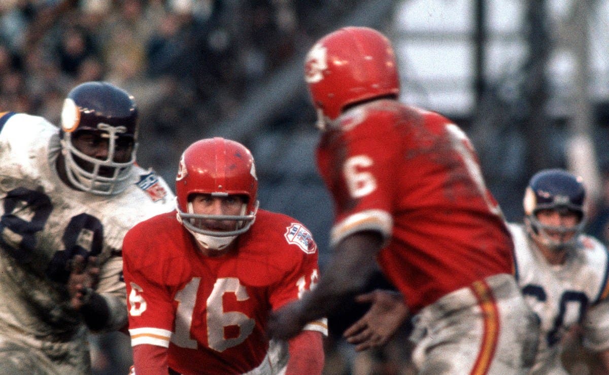 Former Chiefs Running Back, Super Bowl Champion, Dies