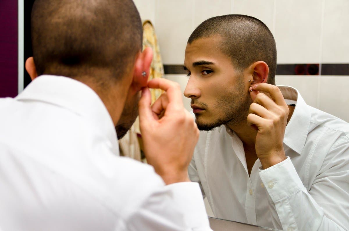 Man’s Realization About Edges of Ears Shocks Internet