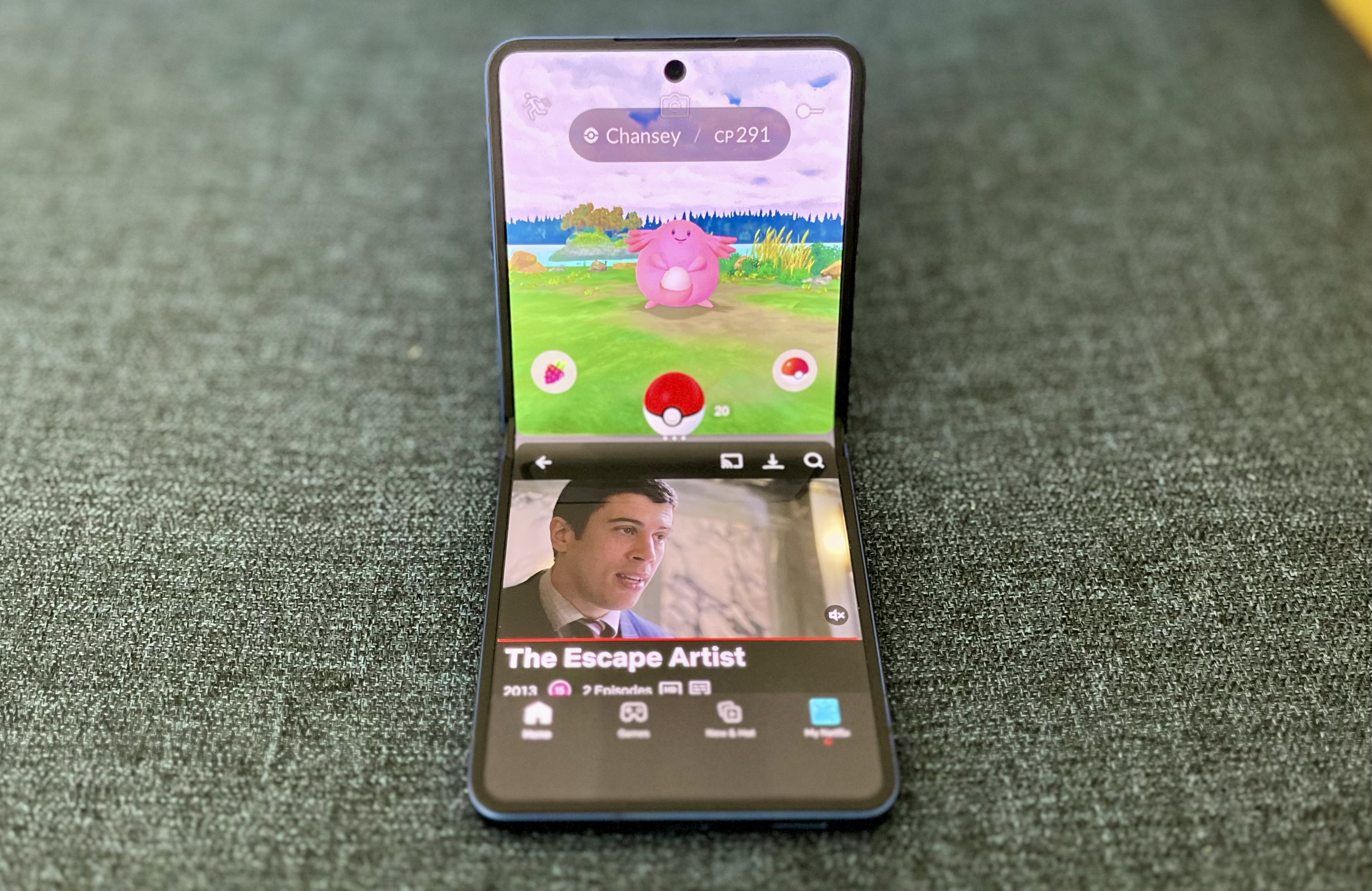 Why Samsung's Galaxy Z Flip 7 is My New Go-To Gaming Device - Newsweek