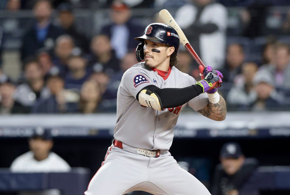 Red Sox Tabbed to Swap Jarren Duran For 2-Time All-Star Iron Man Righty
