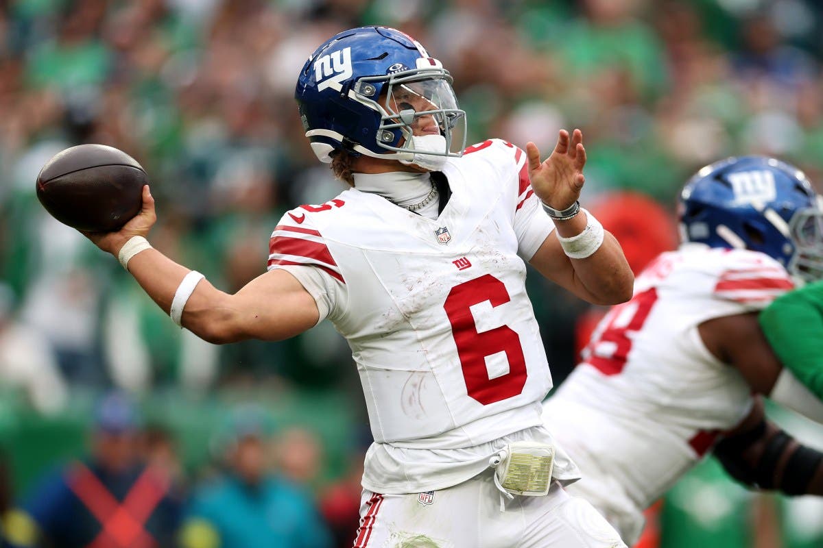 Jaxson Dart de los Giants envía un ardiente mensaje al equipo después de la derrota ante los Eagles Jaxson Dart de los Giants envía un ardiente mensaje al equipo después de la derrota ante los Eagles