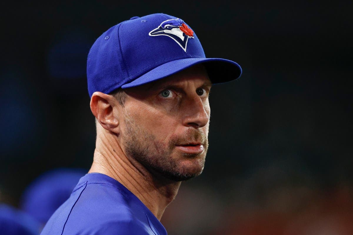 Blue Jays Projected to Cut Ties With Max Scherzer After Brutal Setback