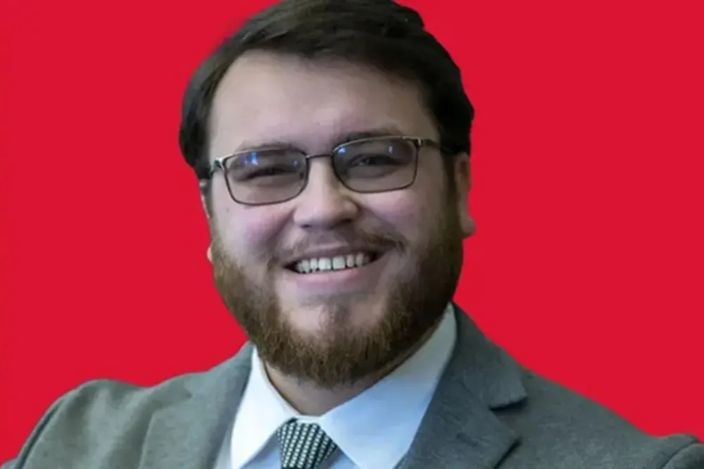 Vermont Lawmaker Resigns Over Racist Messages in Republican Group Chat ...