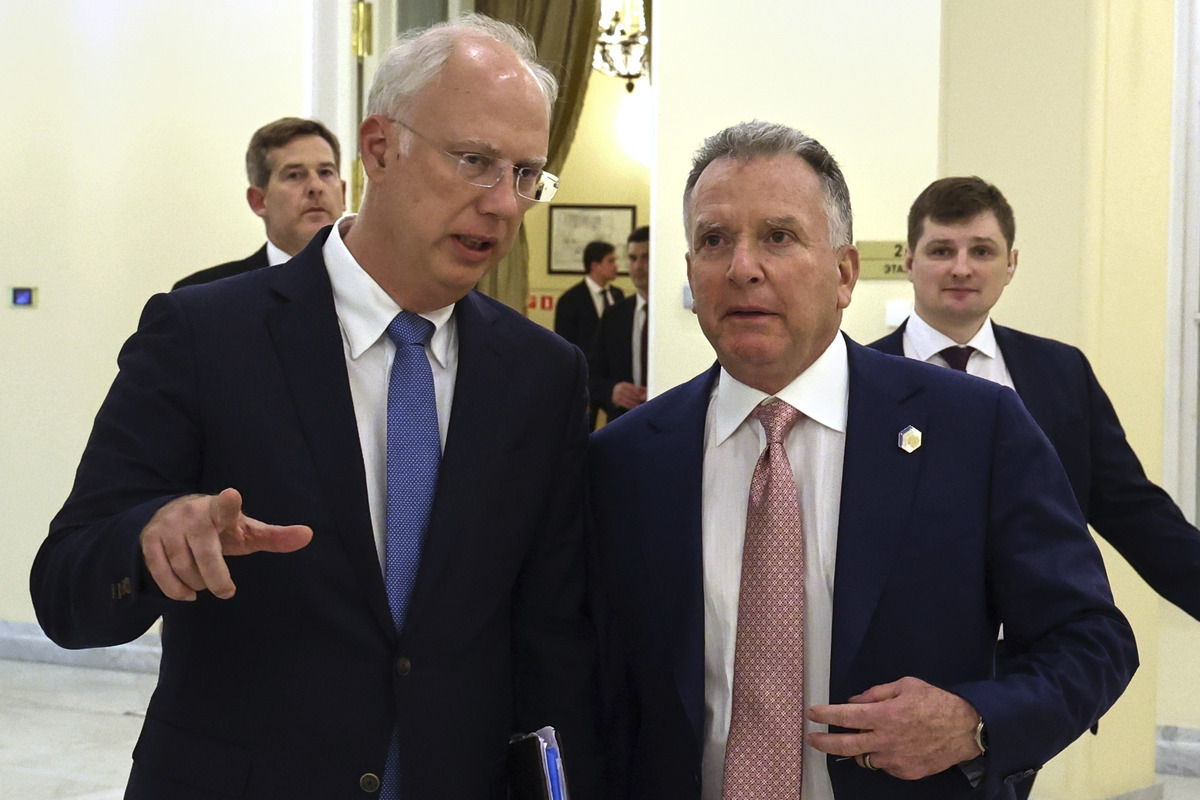 US Secretly Working on 28-Point Ukraine War Peace Plan: Report