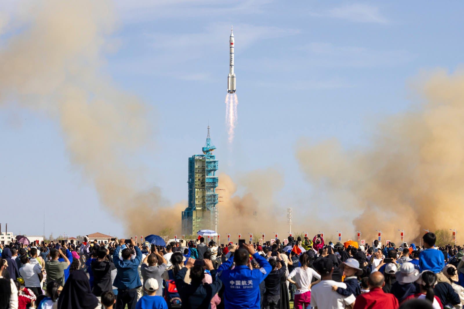 newsweek.com - Micah McCartney - China assessing damage after spaceship hit by debris