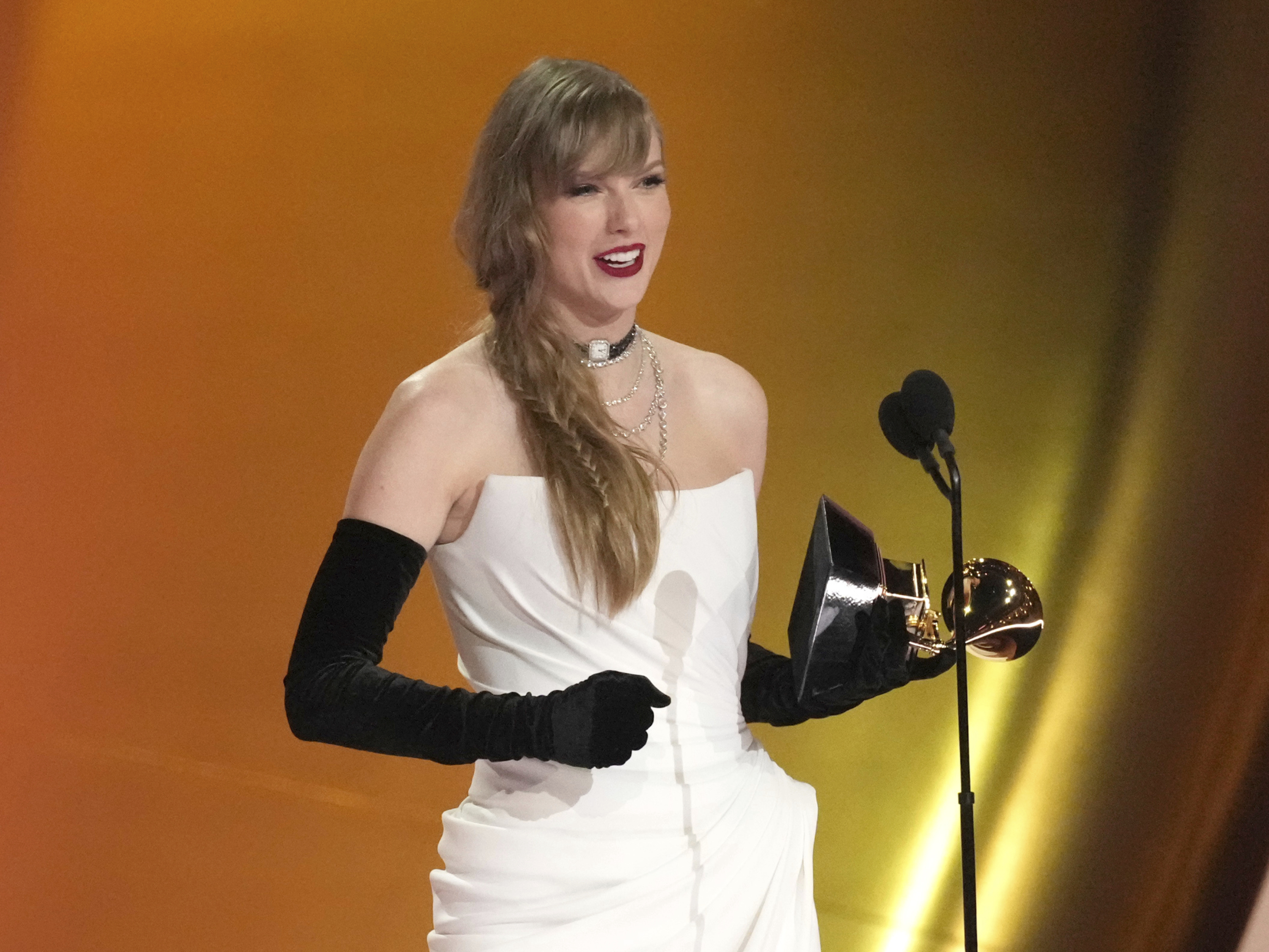 Taylor Swift's Lawyers Ask Aileen Cannon to Change Court Rules