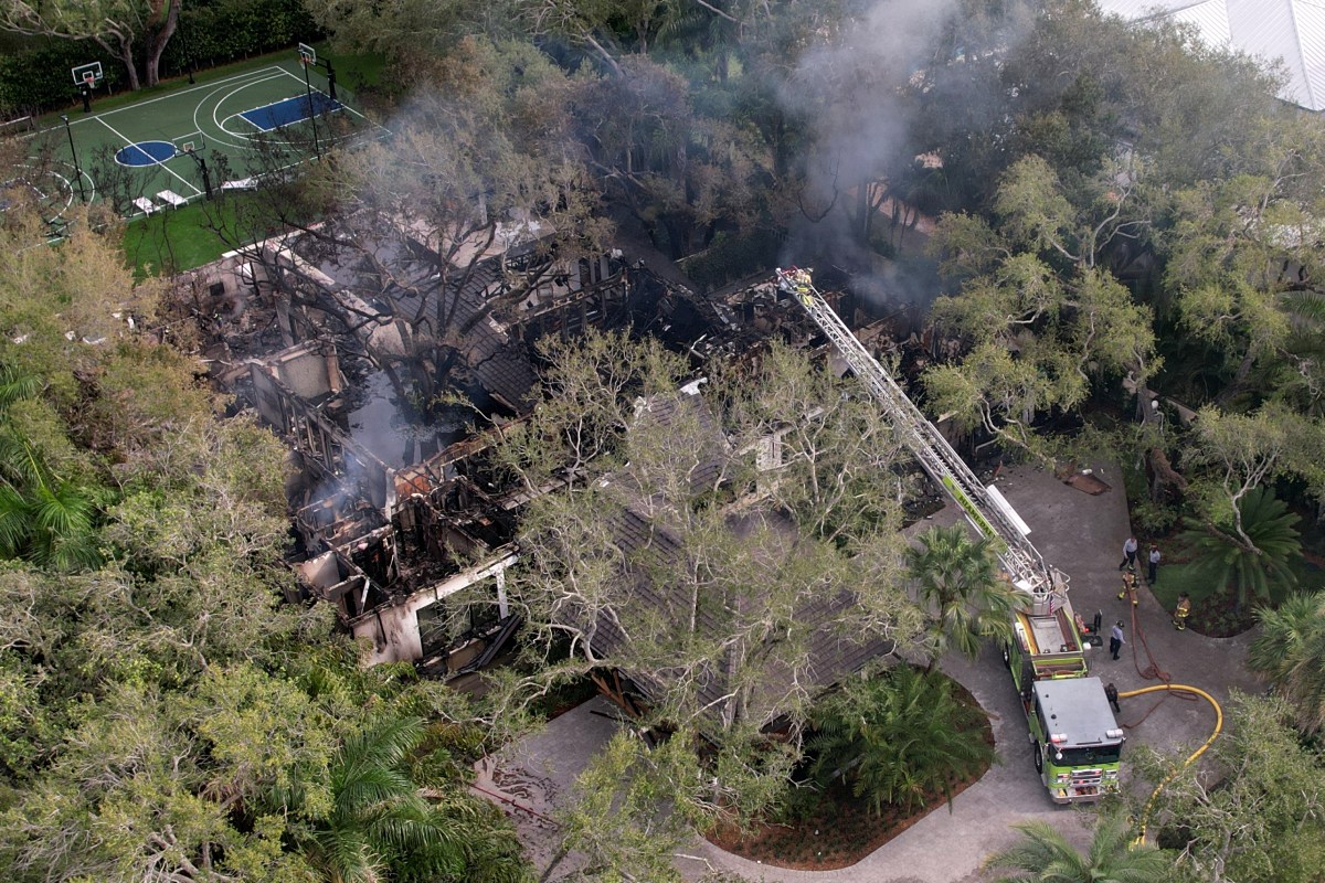 Video of Erik Spoelstra Reacting to His Home Burning Down Goes Viral