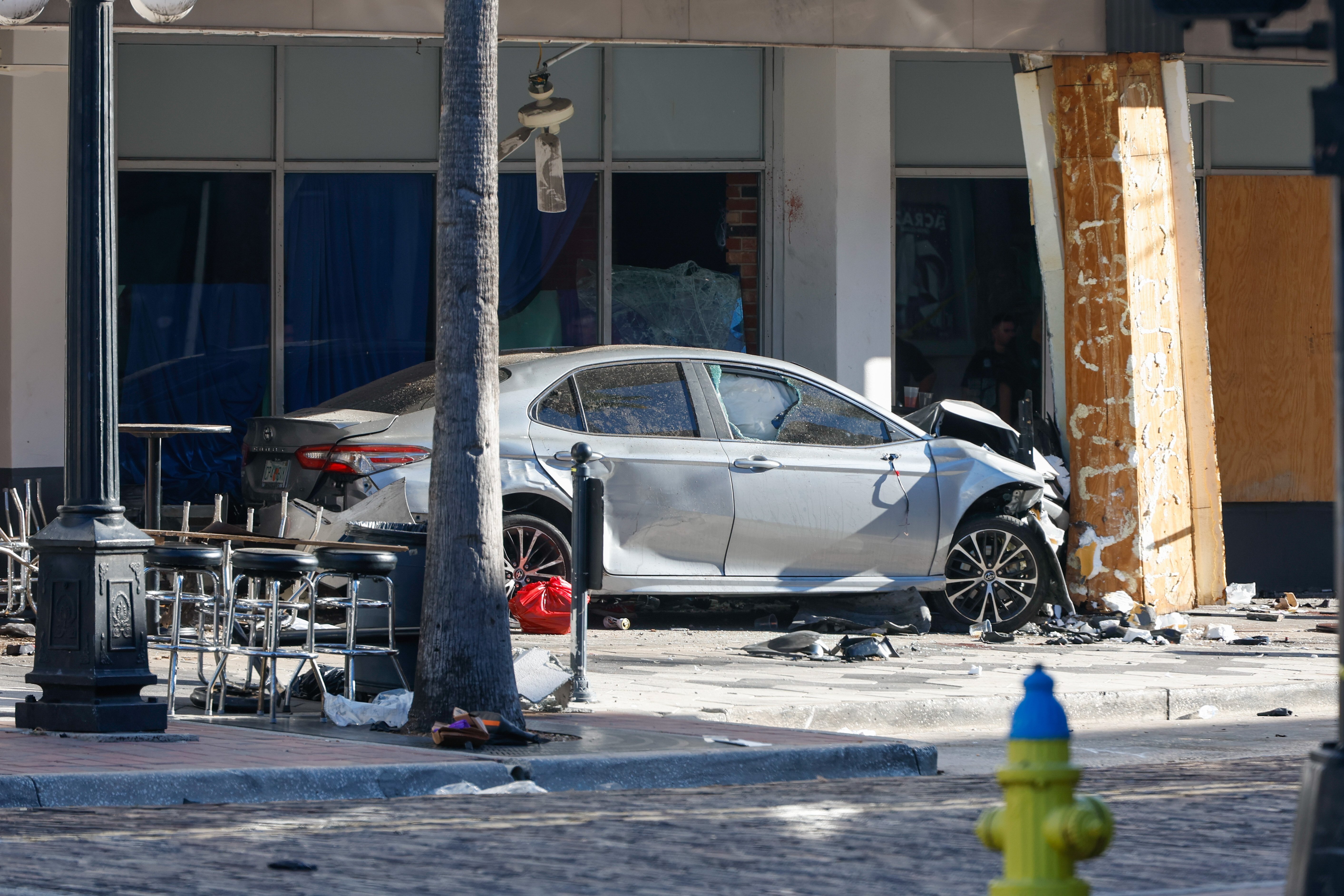 Four Dead After Alleged Street Racer Crashes Into Florida Bar: Police