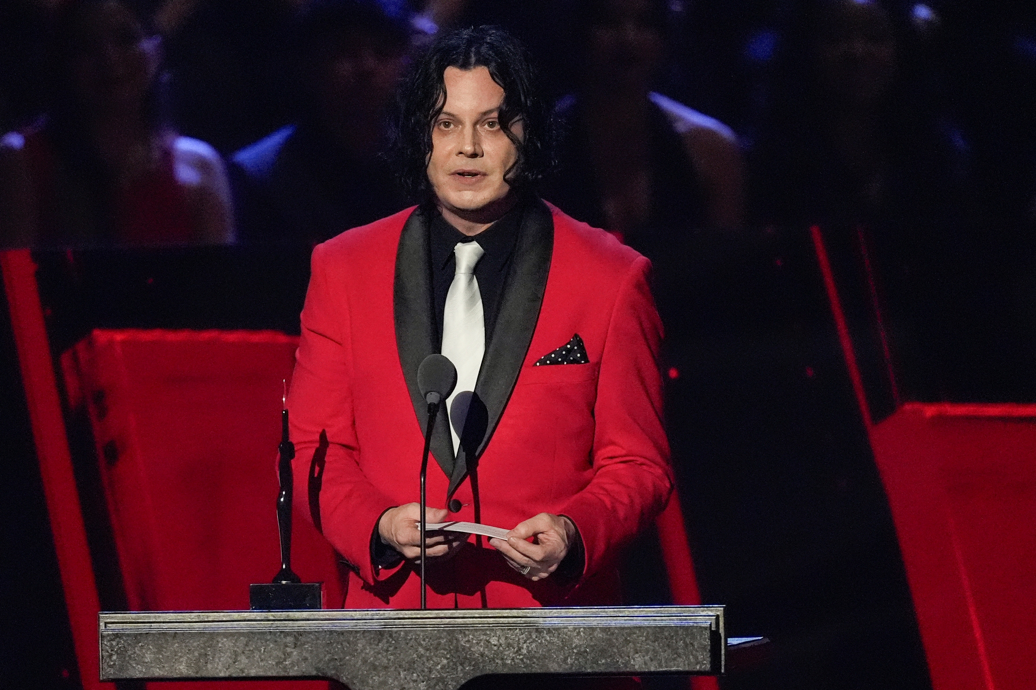 Donald Trump critic to perform at Thanksgiving NFL halftime show