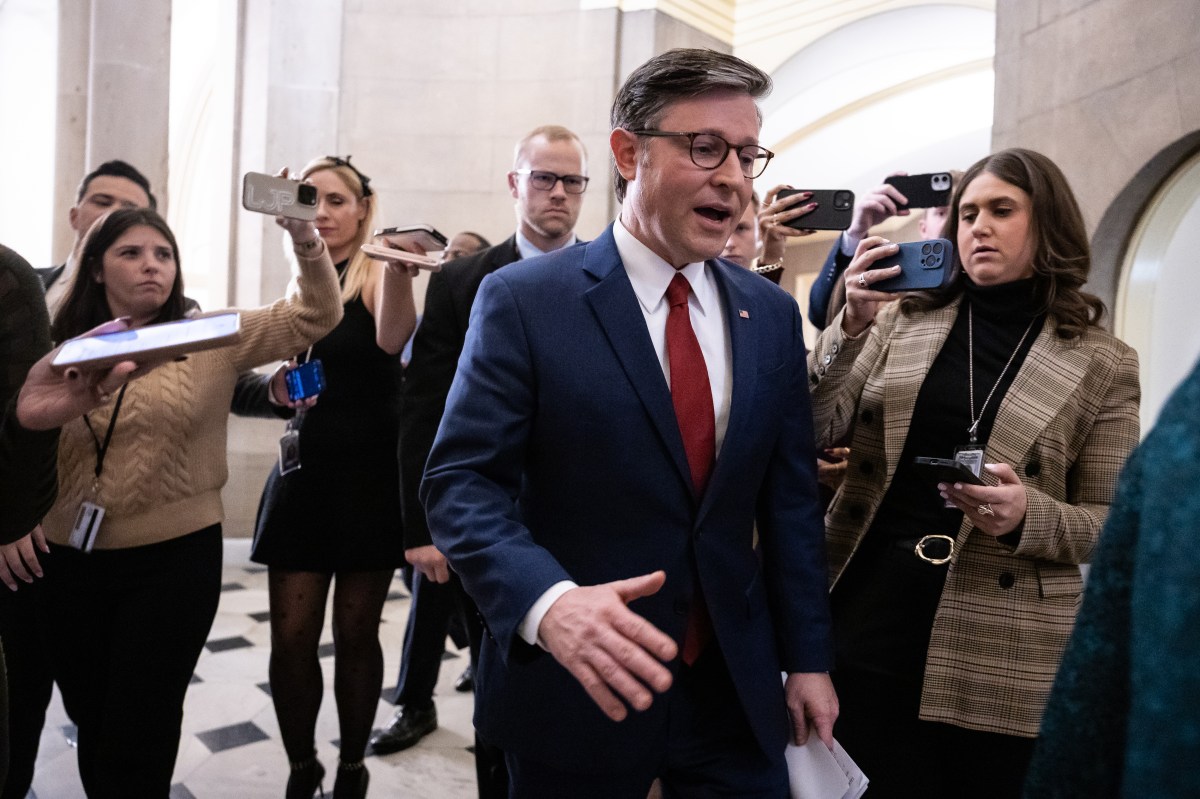 Gobierno Gobierno Turagown: El Senado comenzó a votar, Johnson no se comprometerá con el alias aleatorio