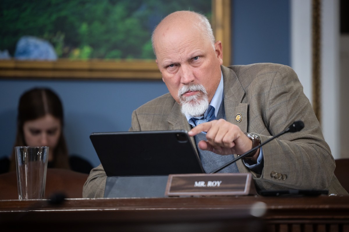 Bill to &lsquo;Freeze Immigration Entirely&rsquo; to Be Introduced