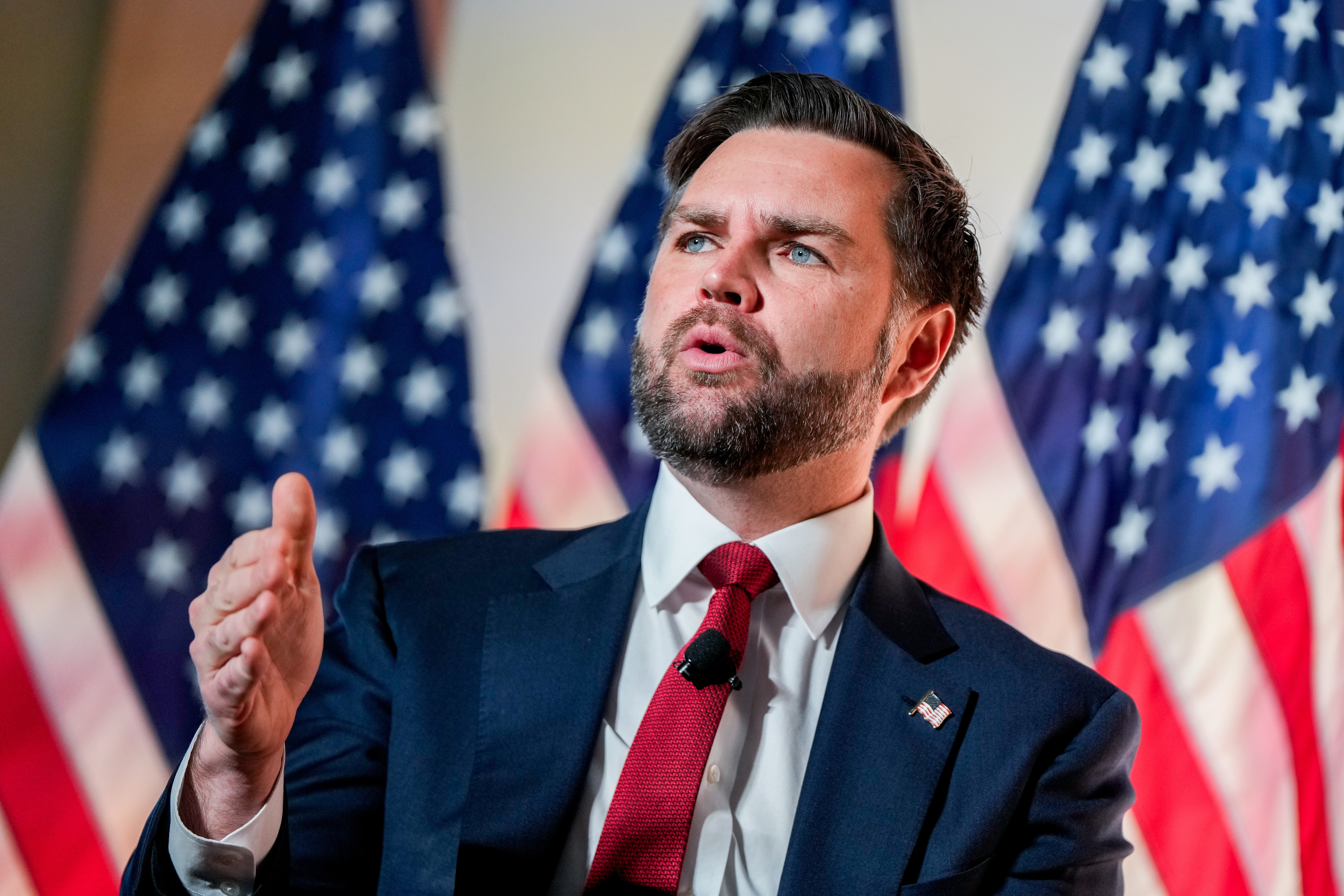 JD Vance's Chances of Being 2028 GOP Nominee Plunging: Polls