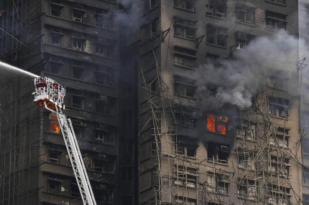 Tragedy Strikes: Hong Kong Fire Death Toll Climbs to 94 as Rescue Efforts Continue