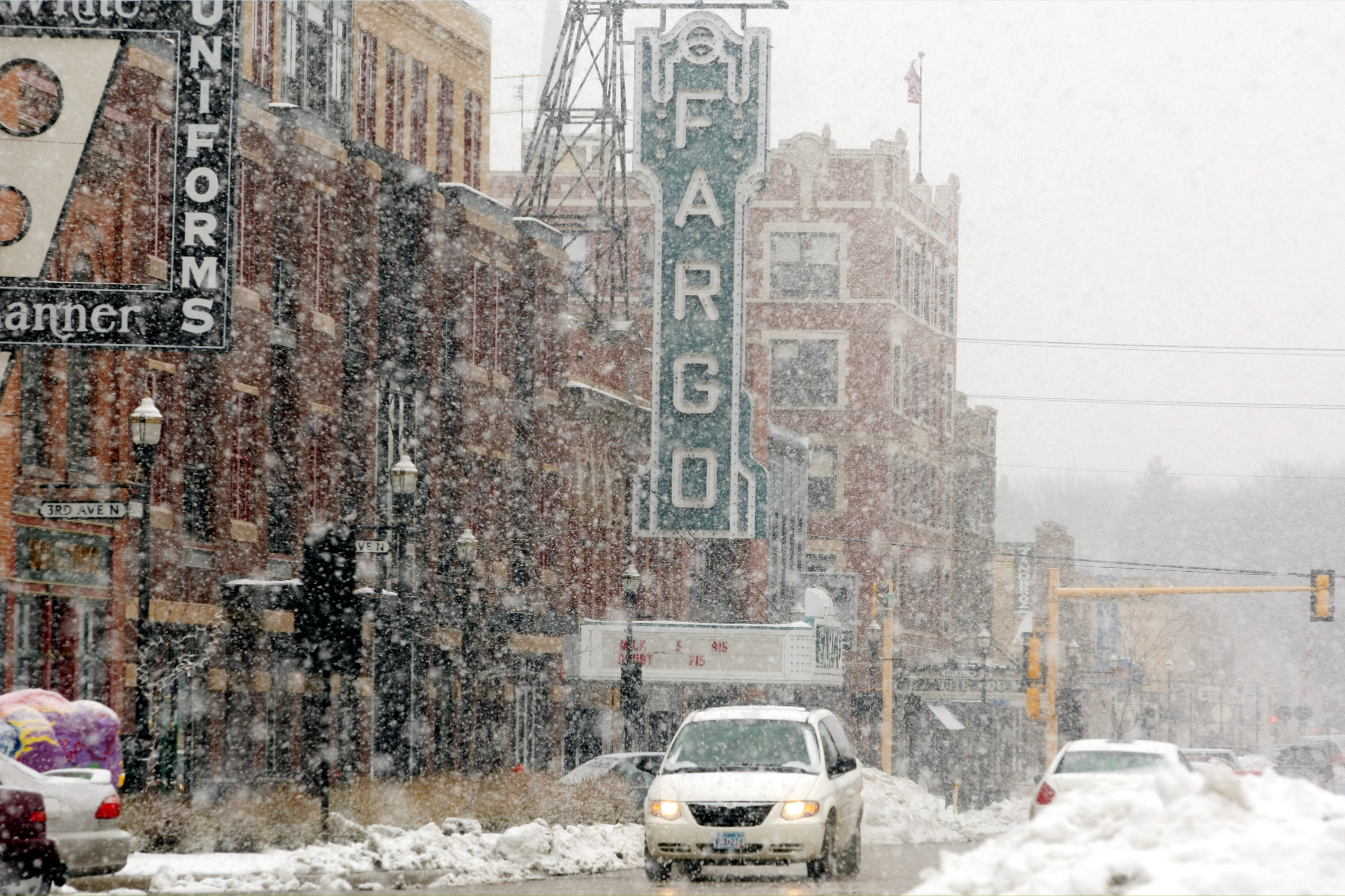 'Unique' Weather Warning for Winter As La Nina, Polar Vortex Dance